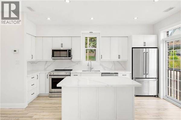 131 ST GEORGE Street, Kitchener, ON N2G2T2