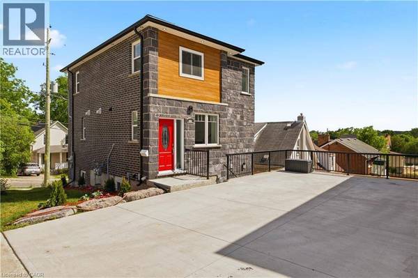 131 ST GEORGE Street, Kitchener, ON N2G2T2