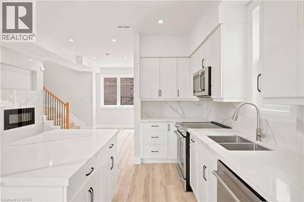 131 ST GEORGE Street, Kitchener, ON N2G2T2