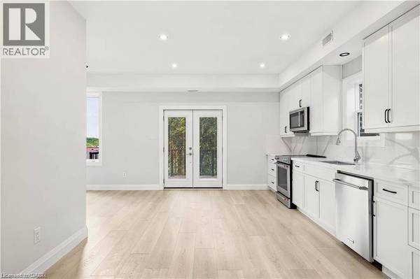 129 ST GEORGE Street, Kitchener, ON N2G2T2