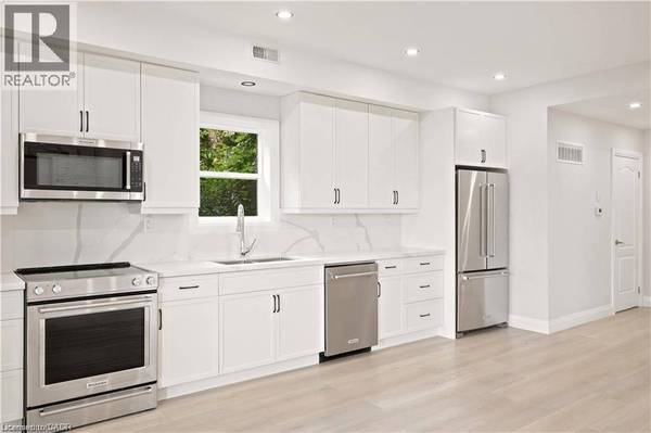 129 ST GEORGE Street, Kitchener, ON N2G2T2