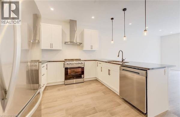 12 WASHINGTON ST #103, Norwich, ON N0J1P0