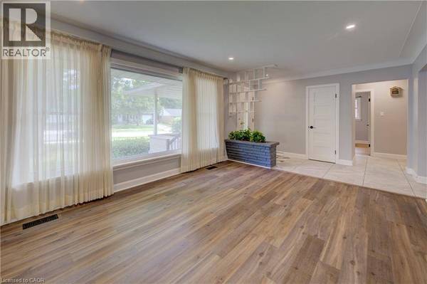 244 ROYAL Street, Waterloo, ON N2J2J2
