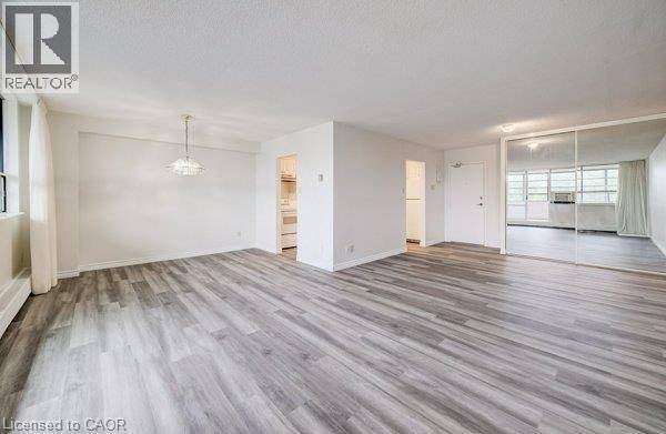 65 WESTMOUNT RD North #412, Waterloo, ON N2L5G6