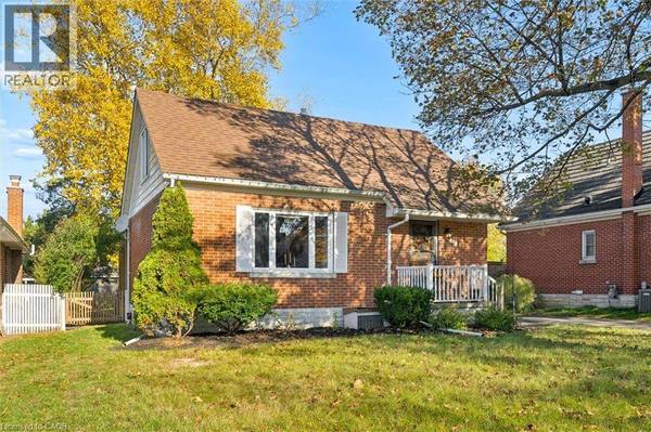 12 LAYTON Street, Kitchener, ON N2B1H2