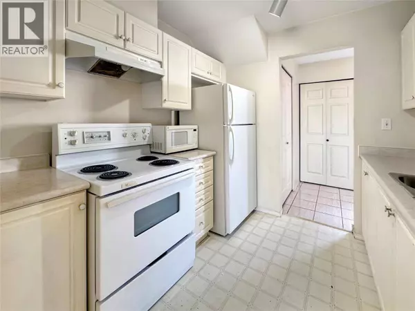 1004 23 AVE North #113, Cranbrook, BC V1C6P9