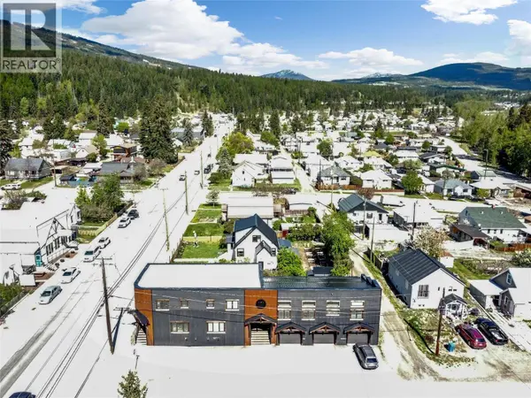 323 Banks ST #1, Kimberley, BC V1H1H8
