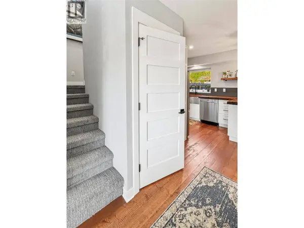 323 Banks ST #1, Kimberley, BC V1H1H8