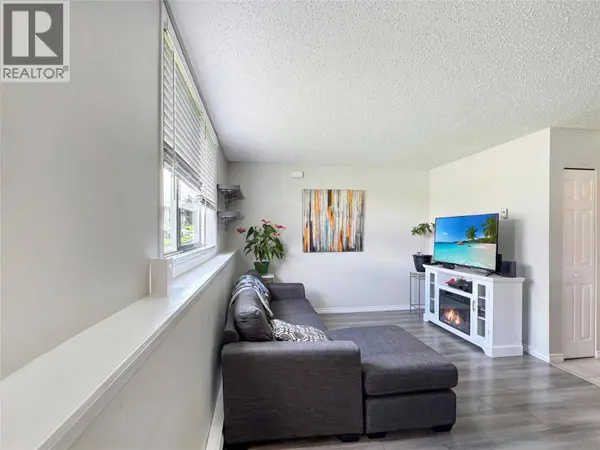 717 21 N AVE #10, Cranbrook, BC V1C5T9