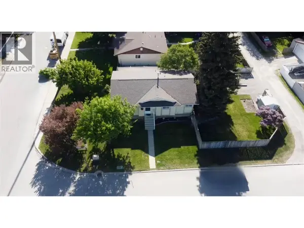 2501 3rd Street S, Cranbrook, BC V1C4W4