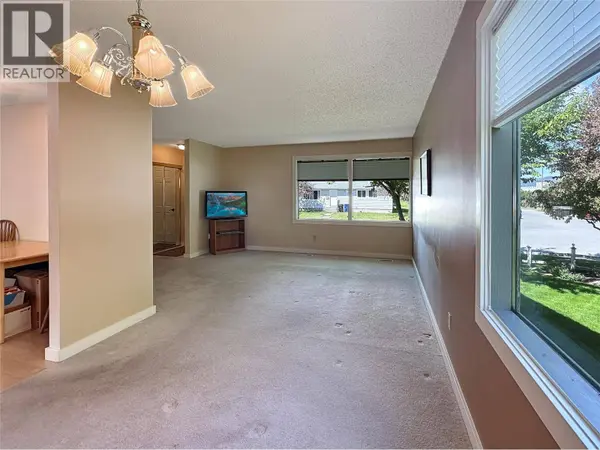 2501 3rd Street S, Cranbrook, BC V1C4W4