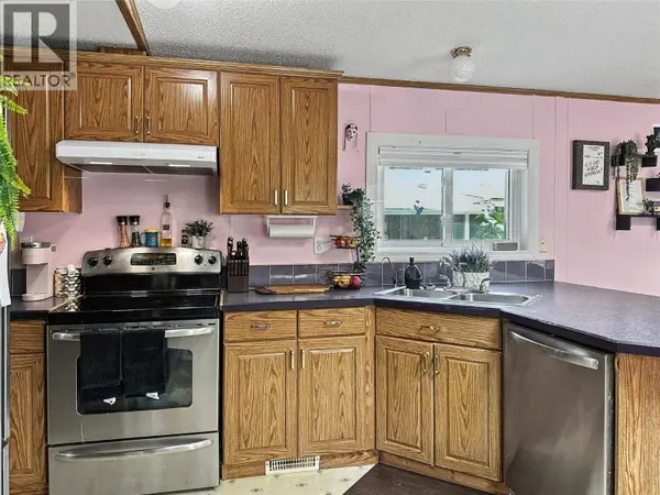 2321 INDUSTRIAL 2 RD #25, Cranbrook, BC V1C6H3