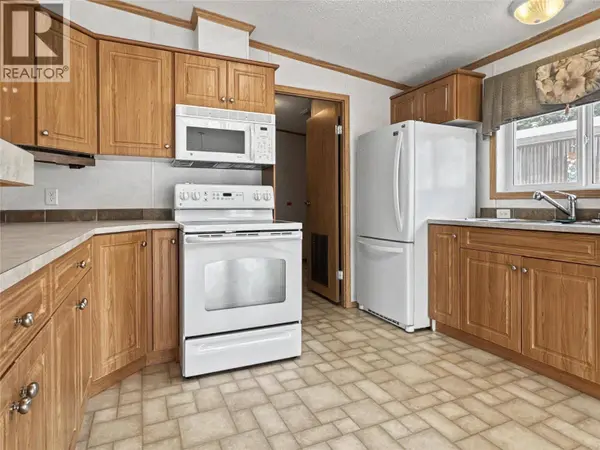 2321 INDUSTRIAL RD #6, Cranbrook, BC V1C6H3