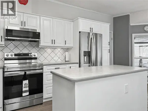 355 MISSION Crescent, Cranbrook, BC V1C6S5