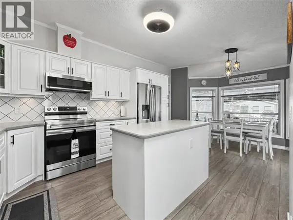 355 MISSION Crescent, Cranbrook, BC V1C6S5
