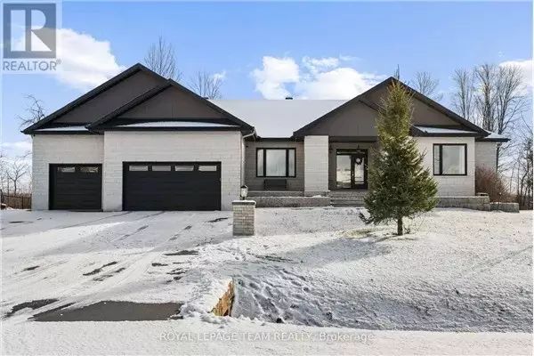 Find Your Perfect Home in Manotick: Here's Why