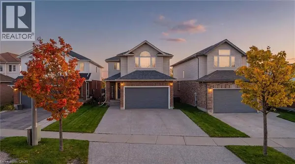113 HOLLYRIDGE Crescent, Kitchener, ON N2N3N5