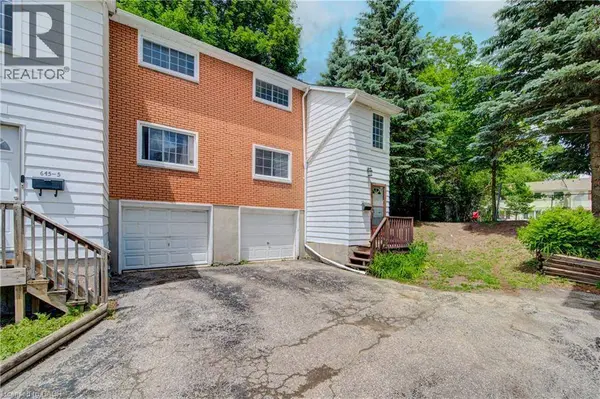 645 ALBERT ST #6, Waterloo, ON N2L3V5
