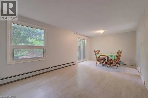 645 ALBERT ST #6, Waterloo, ON N2L3V5
