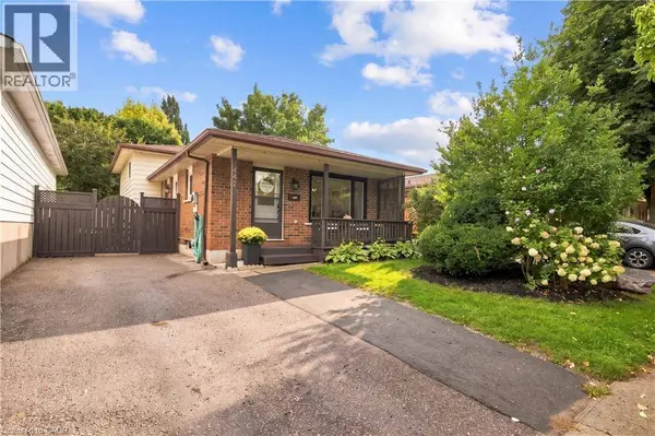 447 DRUMMERHILL Crescent