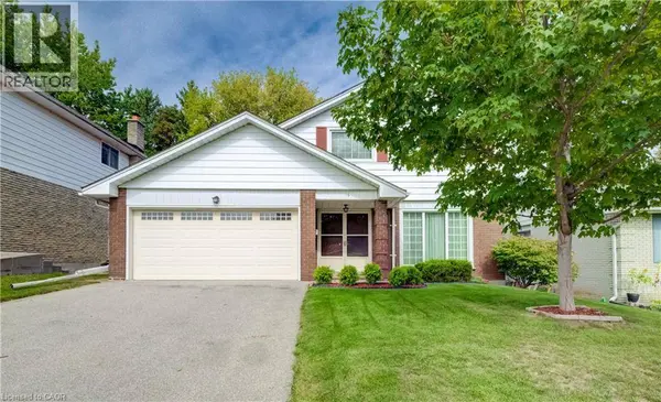 16 BONNYLYN Drive, Kitchener, ON N2M1S6