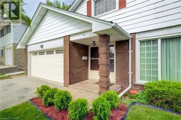16 BONNYLYN Drive, Kitchener, ON N2M1S6