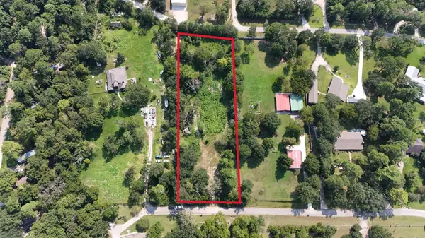 11679 Misty Glen LN, Willis, TX 77318