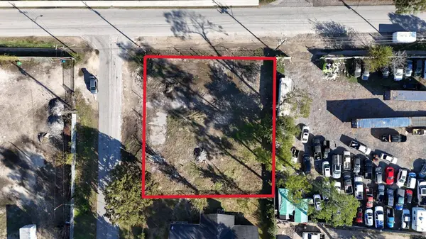 7819 E Houston RD, Houston, TX 77028