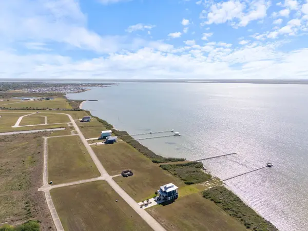 3129 Bay Ridge DR, Palacios, TX 77465