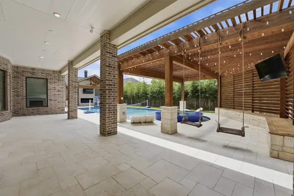4715 Lake Crest DR, Fulshear, TX 77441