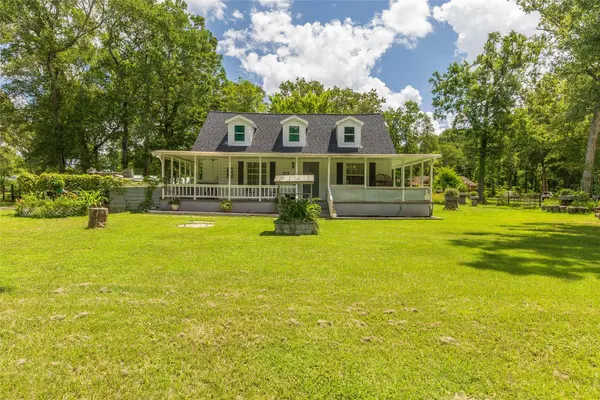 2118 Rolling Hills RD, Conroe, TX 77303