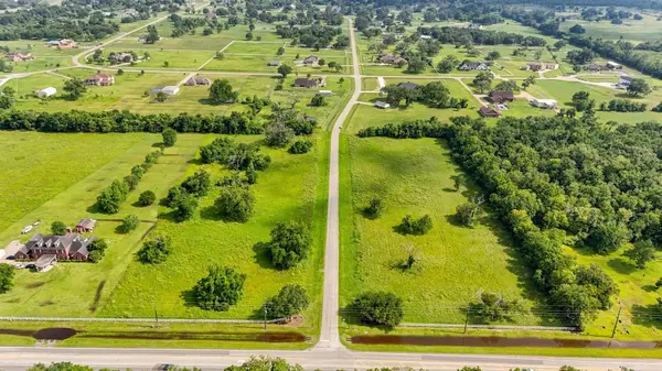 1011 W Fm 1462, Rosharon, TX 77583