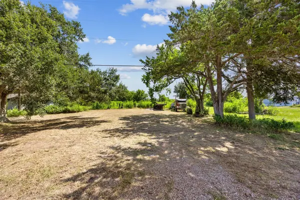 3345 FM 102, Eagle Lake, TX 77434