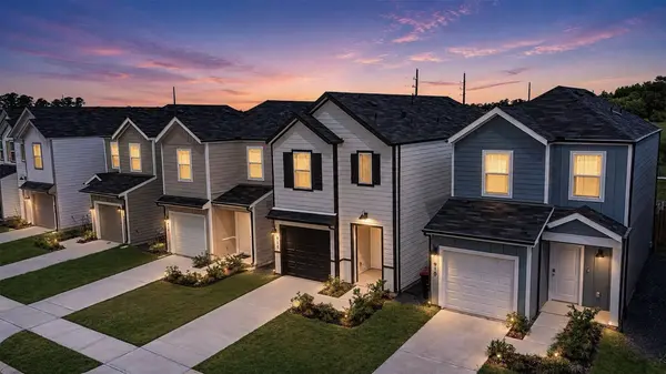 914 Moon Drop LN