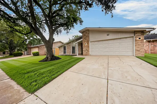 16807 Clan Macintosh DR, Houston, TX 77084