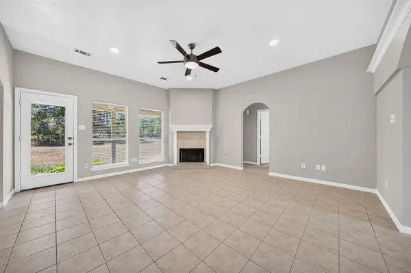 10546 Fawn Mist DR, Conroe, TX 77303