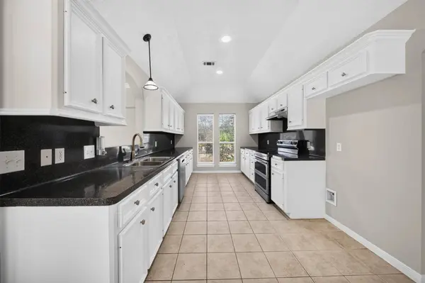 10546 Fawn Mist DR, Conroe, TX 77303