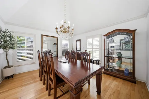 1951 Lexington ST, Houston, TX 77098