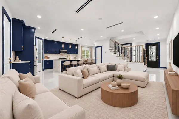 7831 Sandy ST, Houston, TX 77028