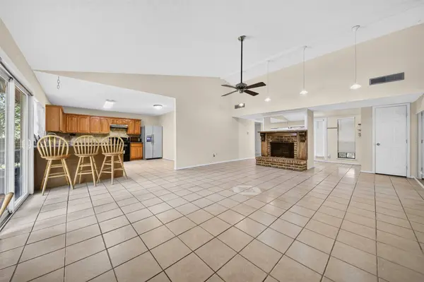 22702 Melham LN, Spring, TX 77373