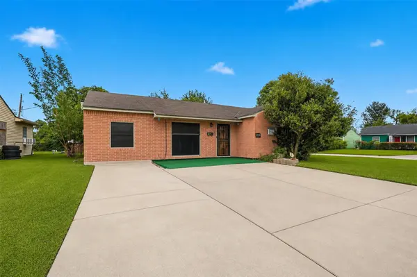 1419 Silverdale ST, Houston, TX 77029