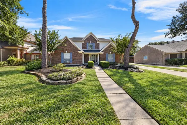 10215 Minturn LN, Houston, TX 77064