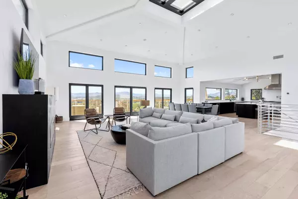 Napa, CA 94558-4047,1069 Shadybrook Ln