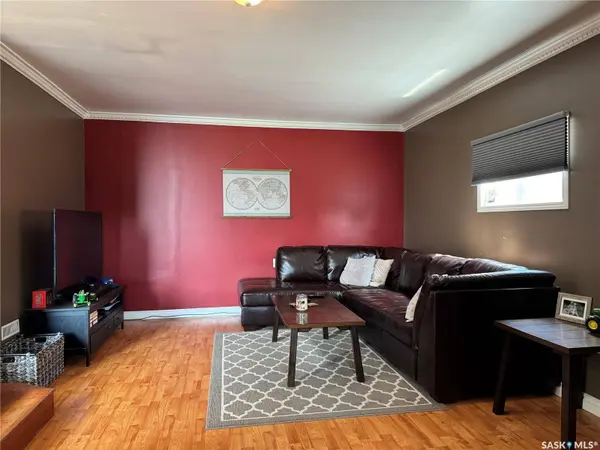 410 6th STREET E, Wynyard, SK S0A 4T0