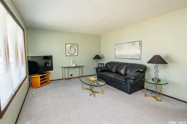 512 9th STREET E, Wynyard, SK S0A 4T0