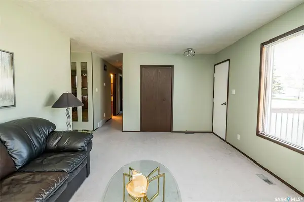 512 9th STREET E, Wynyard, SK S0A 4T0