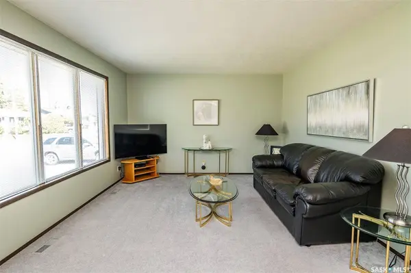 512 9th STREET E, Wynyard, SK S0A 4T0