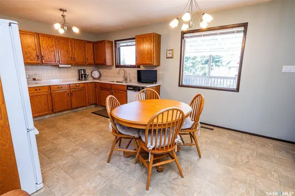 512 9th STREET E, Wynyard, SK S0A 4T0