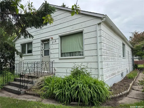 316 1st STREET E, Wynyard, SK S0A 4T0