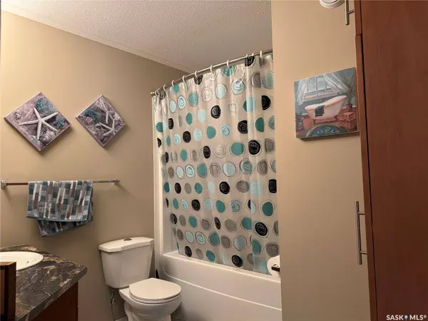 11 Isabella PLACE, Fishing Lake, SK S0A 1A0